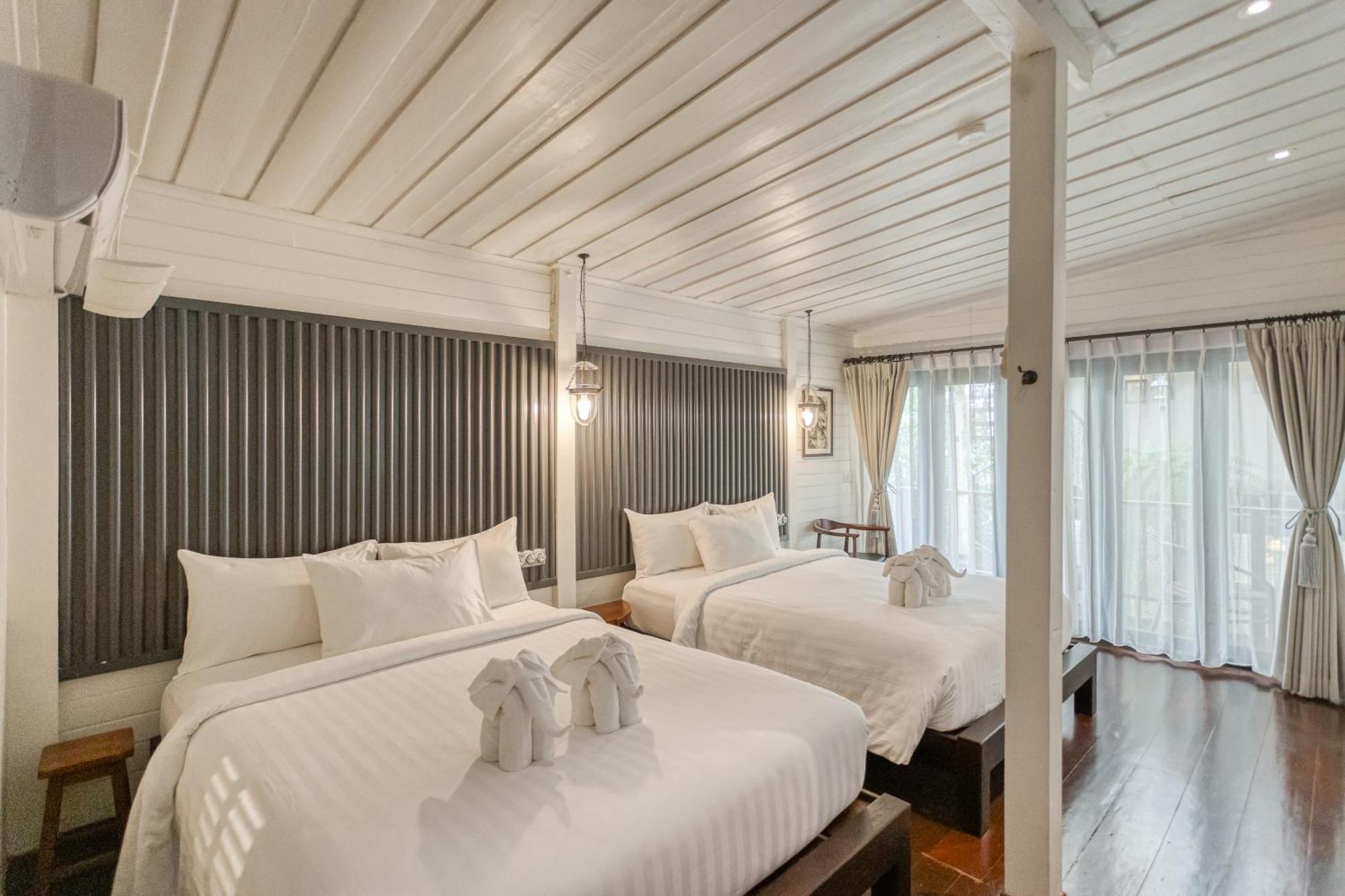 방콕 Priya Boutique House B&B 외부 사진