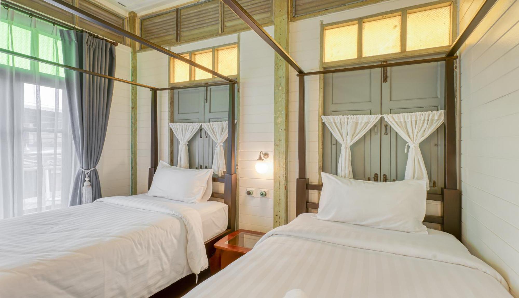 방콕 Priya Boutique House B&B 외부 사진
