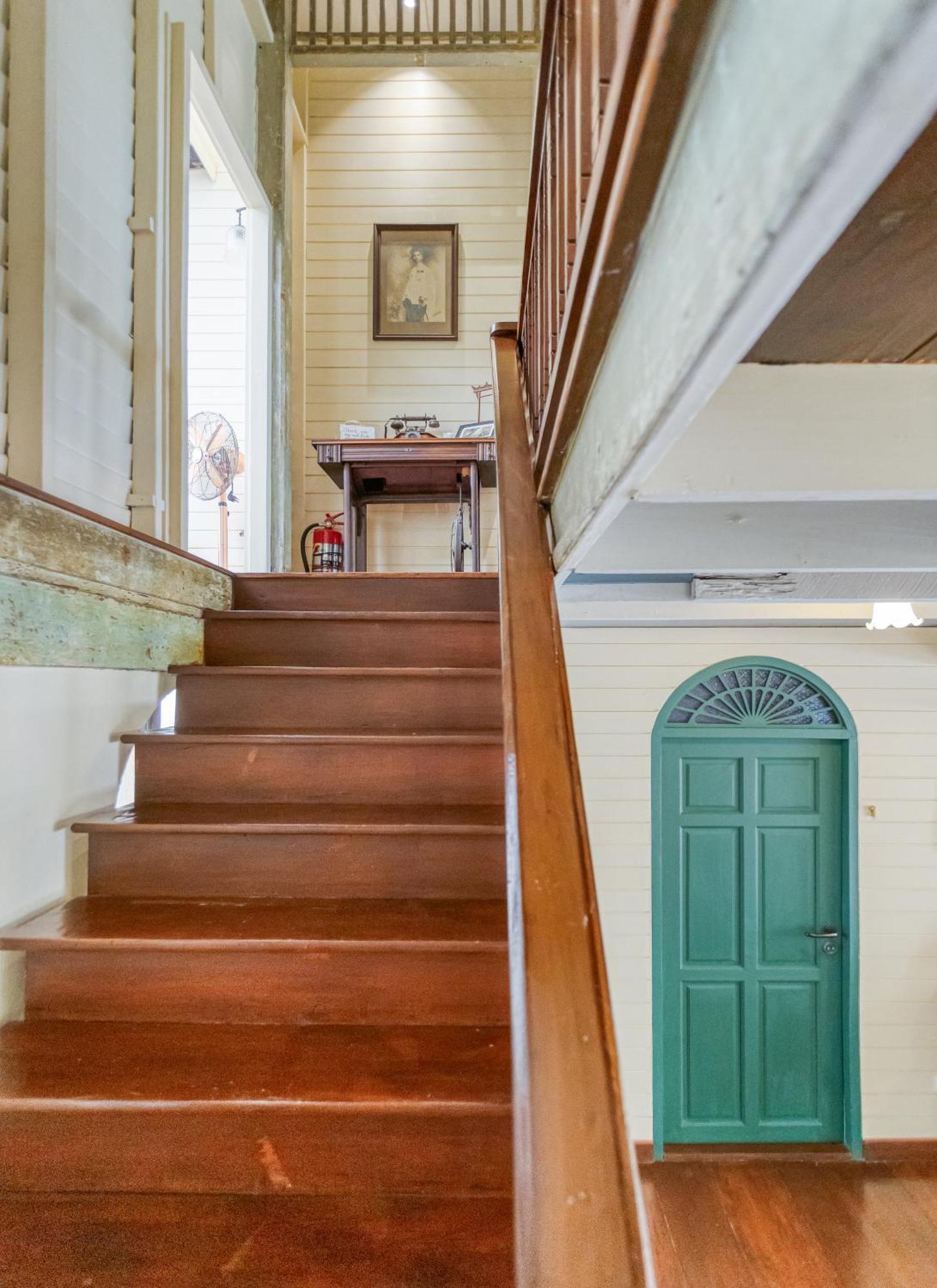 방콕 Priya Boutique House B&B 외부 사진