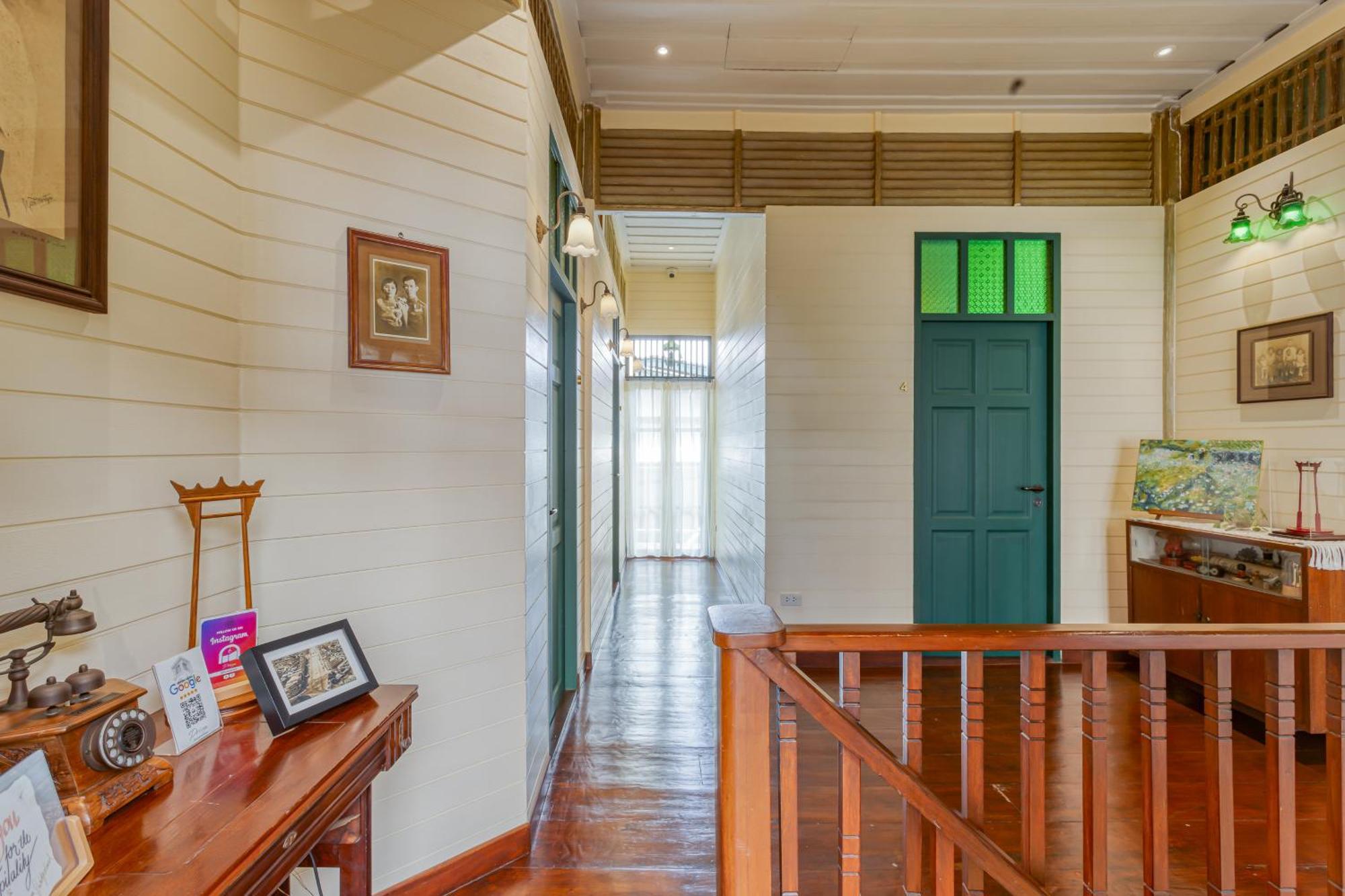방콕 Priya Boutique House B&B 외부 사진